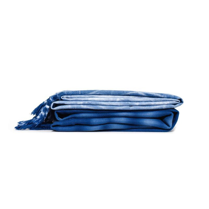 Lightweight Shibori Dyed Turkish Towel - Shades of Indigo